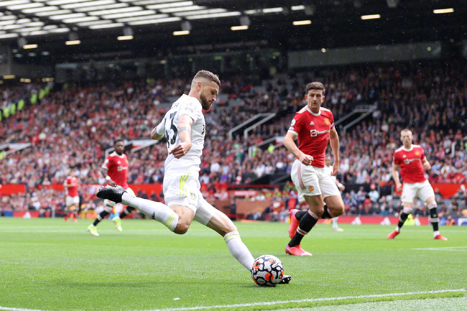 郭玲玲曾在 郭玲玲曾在